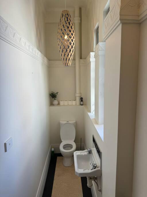 4 Large Bedroom Apartment In The City Hastings Exterior foto